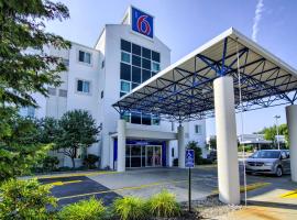 Motel 6-Portsmouth, NH, hotel sa Portsmouth