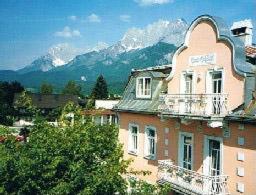 Apartment Grattschlössl, Hotel in Sankt Johann in Tirol