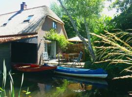 Giethoorn Lodge, hótel í Giethoorn