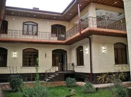 Like Guest House