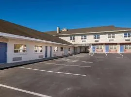 Motel 6-Moncton, NB