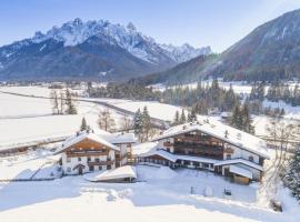 Hotel Hubertushof, hotel i Dobbiaco