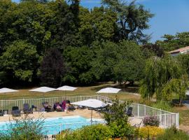 Logis LE RABELAIS Hôtel- Restaurant - SPA, hotel sa Fontenay-le-Comte