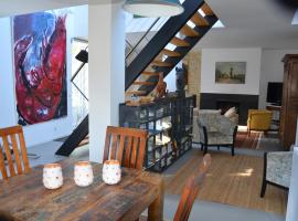 Ô LOFT, hotel u gradu 'Bazenville'