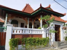 Rumah Jawa Guest House (Syariah), Familienhotel in Yogyakarta