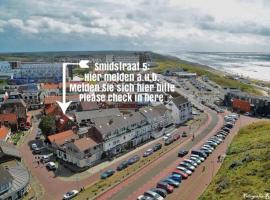 B&B Dorp en Duin, hotel v mestu Egmond aan Zee