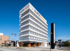 Super Hotel Yamagata Sakurambo-Higashine Station Front, hotell med parkeringsplass i Higashine