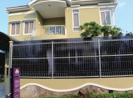 Diyar Villas Puncak K3/9, hotel a Puncak