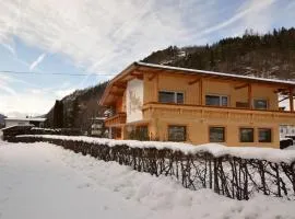 Cozy apartment in Oetz close to ski area