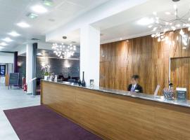 Best Western Plus Paris Velizy โรงแรมในเวลีซี-วิลลาคูเบลย์