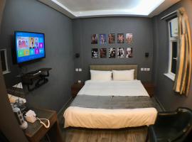 Soso Hostel, hotell i Hong Kong