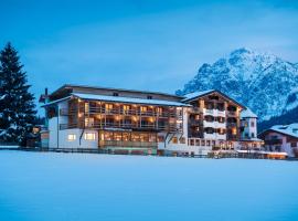 Hotel Mareo Dolomites, hotel u San Vigilio Di Marebbeu