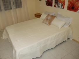 Apartamento Preguiça, hotel in Espargos