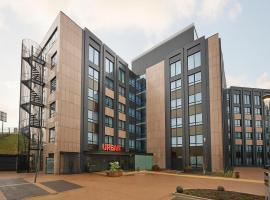 Corendon Urban Amsterdam Schiphol Airport Hotel, hotell i Badhoevedorp