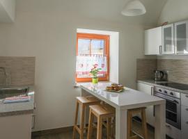 Apartmaji Tina, apartament din Zgornje Gorje