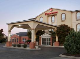 Ramada by Wyndham Elizabethtown, hotel din Elizabethtown