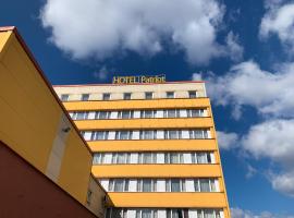 Hotel Patriot, hotell i Vranov nad Topľou