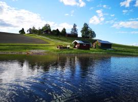 Skatauddens Lantgård: Älvsbyn şehrinde bir orman evi