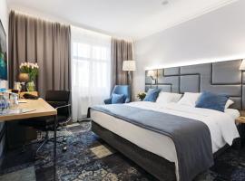 Hotel Włoski Italia Boutique Old Town Poznań، فندق عائلي في بوزنان