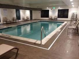 Comfort Suites Denver International Airport, hotel em Denver