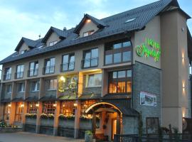 Hotel Jägerhof, hotel di Weibersbrunn