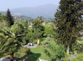 Panorama sul lago, hotell i Porto Valtravaglia