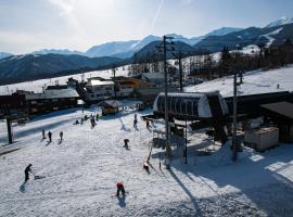 La Vista Hotel Tsugaike - Stay on the Slopes, hotel di Otari