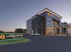 La Quinta by Wyndham Terre Haute, hotel u gradu Tere Hout