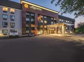 La Quinta by Wyndham Hartford Bradley Airport