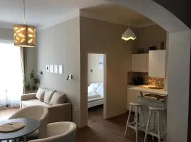 Főtér Apartmanház Szentendre