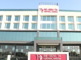 Regenta Central Harsha Vapi, viešbutis mieste Vapi