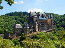 Ferienwohnung zur Burg Eltz, hotel din Wierschem