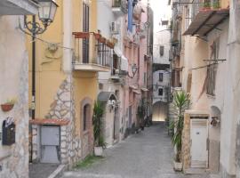 La casa nella Torretta, hotel in Formia