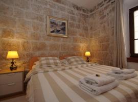 Apartments Sunny Town, khách sạn ở Đảo Korčula