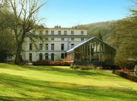 Castel de Pont-a-Lesse, hotel v destinaci Dinant