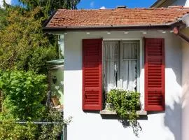 Little Garden House