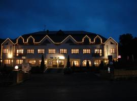 Hotel Bonaparte, hotel em Chlumec