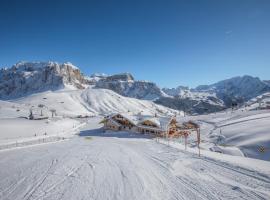 Rifugio Salei โรงแรมในกานาเซย์