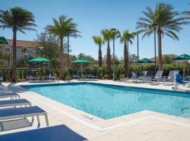 Hyatt Place Sandestin at Grand Blvd, пляжний готель у місті Дестін