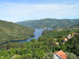 Casa São Bernardo de Claraval, hotel em Gerês