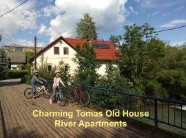 Visoko में Tomas Old House - River Apartments, अपार्टमेंट