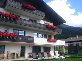 Pension Tirol: San Valentino alla Muta'da bir otel