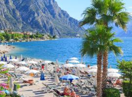 Hotel Leonardo Da Vinci, hotel v mestu Limone sul Garda