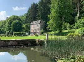 La Porterie de l’Abbaye de Marche les Dames