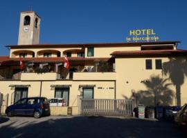 Hotel La Barcarola, hotel u gradu Marina di Kampo