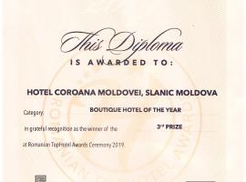 Hotel Coroana Moldovei, hotel u gradu 'Slănic-Moldova'