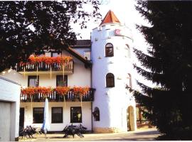 Hotel Gasthof Turm, hotell i Grünhaid