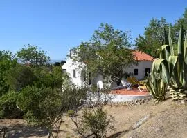 Algarve booking Casa Alfarrobeira Benagil Caves private parking airco heated private pool