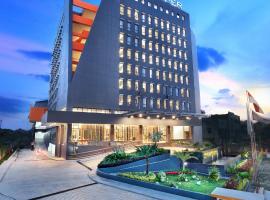 Harper Palembang by ASTON, Hotel in Palembang