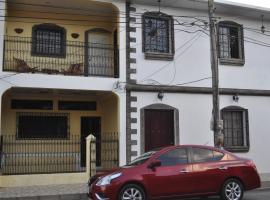 Hotel Casa Blanca: León'da bir otel